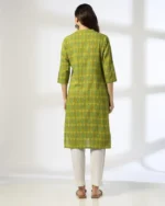 Women Geometric Print Straight Kurta with Insert Pocket - Image 3